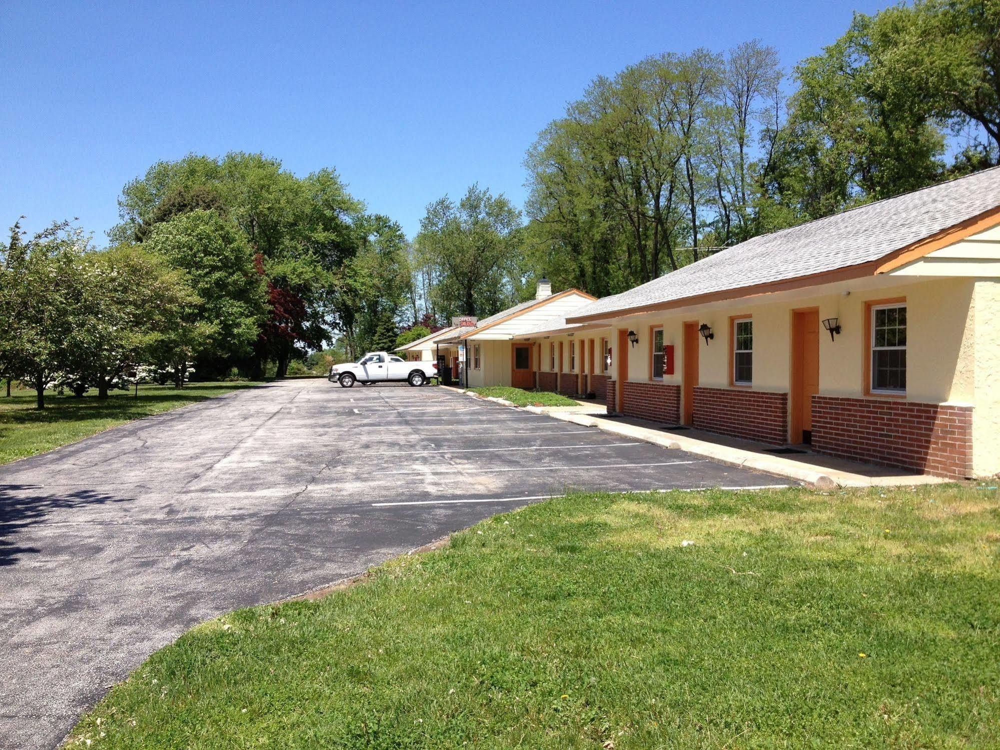 Sentinel Motel West Chester Exterior foto