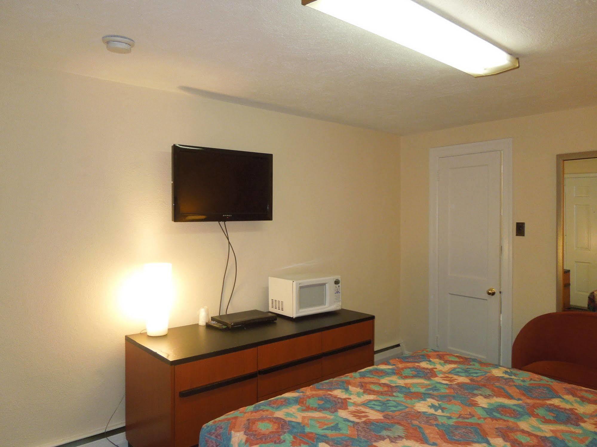 Sentinel Motel West Chester Exterior foto